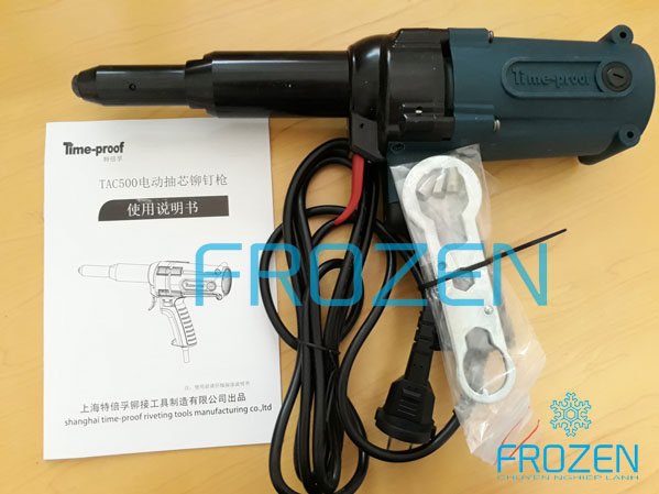 Súng bắn đinh rút điện 220V Time Proof TAC-500